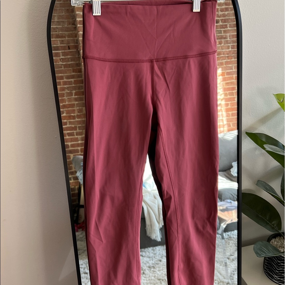 Lululemon Pink/Mauve Wunder under Leggings